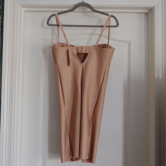 Seamless Tan Bodysuit - Picture 6 of 12